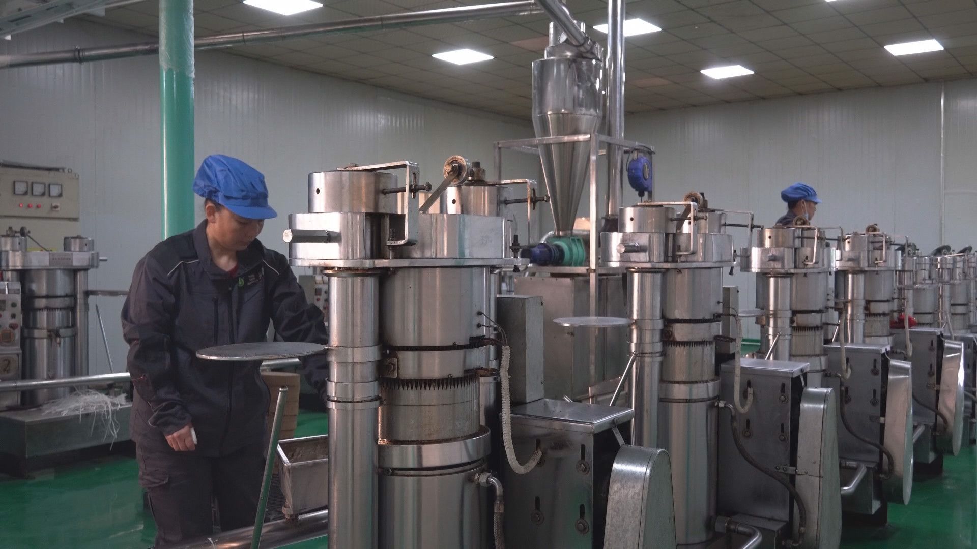 9.2億美元！襄州藥品零售出口領跑全市，外貿成績單璀璨奪目